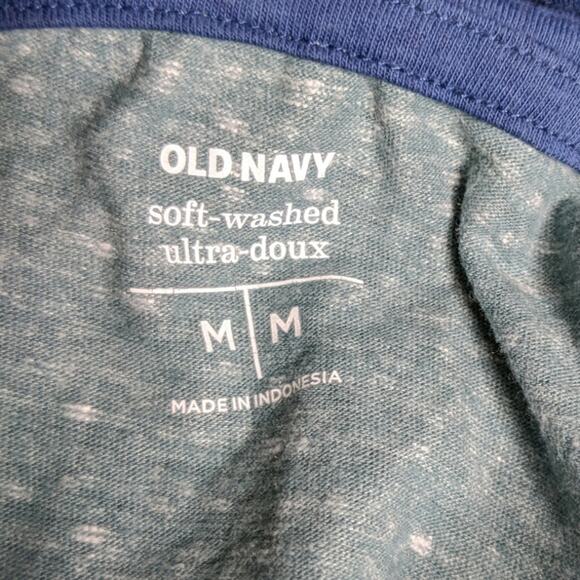 Old Navy California Hooded Shirt - Size M - EUC - Picture 6 of 8